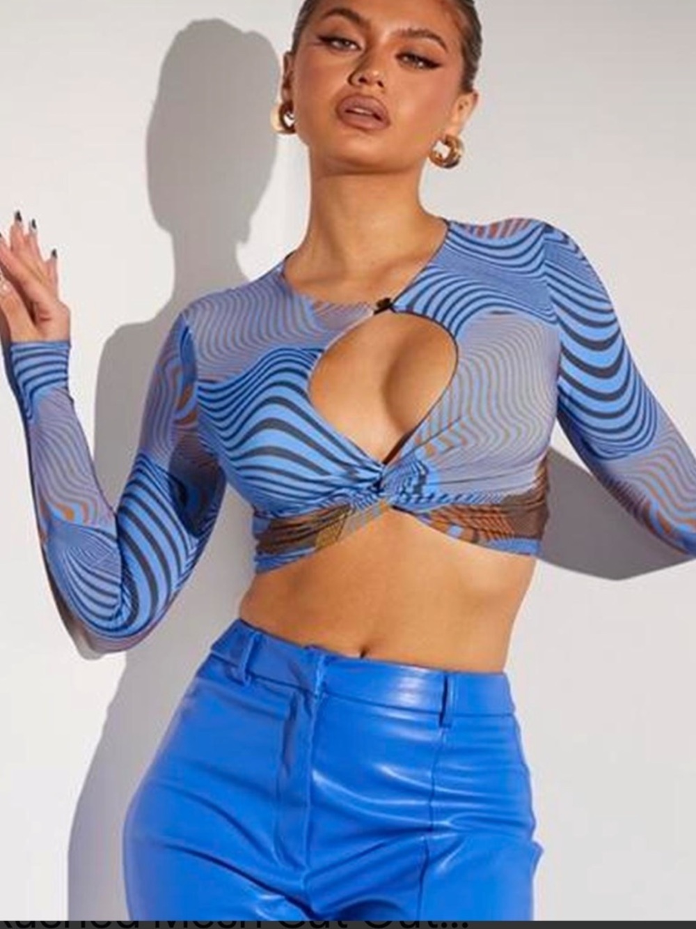 PrettyLittleThing Wave Cutout Long-Sleeve Crop Top Sz 10
